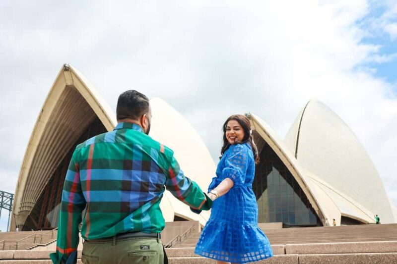 Sydney: Private Photoshoot outside the Opera House - Key Points