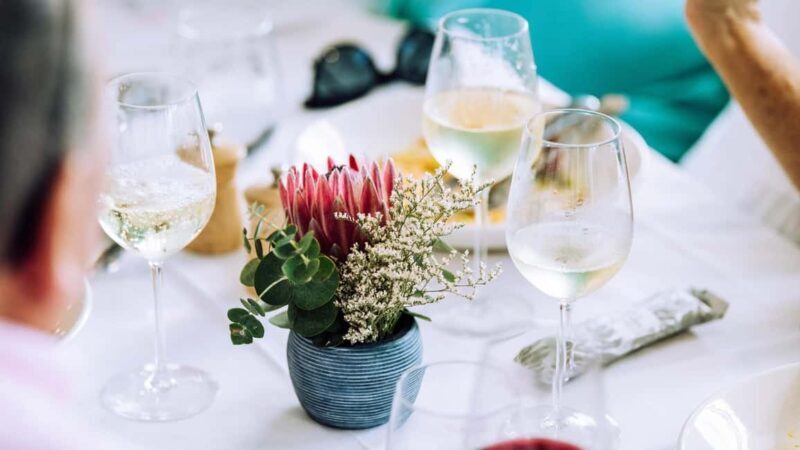 Sydney: Sydney Harbor Lunch Cruise with Welcome Drink - Who Should Consider This Tour?