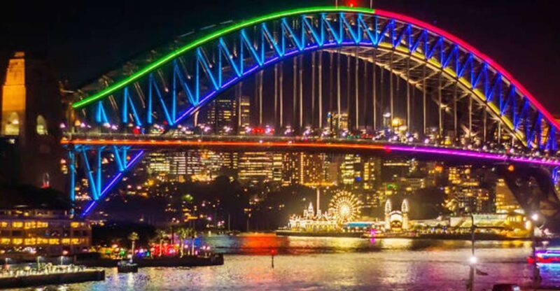 Sydney: Vivid Harbour Cruise with Canapes - Sydney: Vivid Harbour Cruise with Canapes – A Gentle Night on the Water