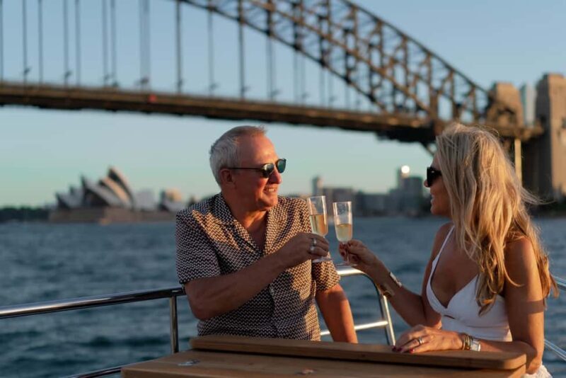 Sydney: VIVID Private Luxury Cruise - An In-Depth Look at the Sydney VIVID Private Luxury Cruise