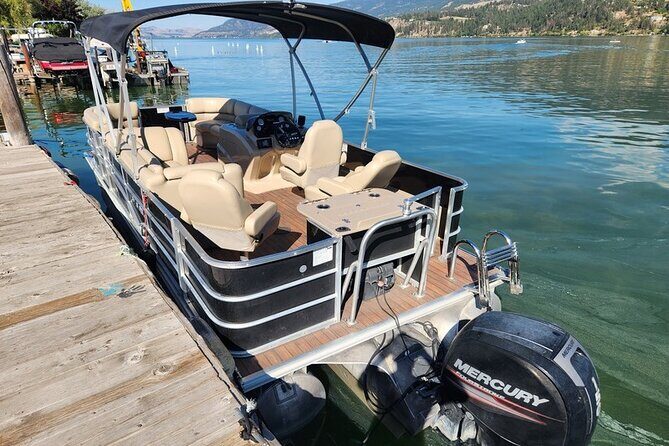 Sylvan Mirage 8522 PartyFish Pontoon Boat Rental - Key Points