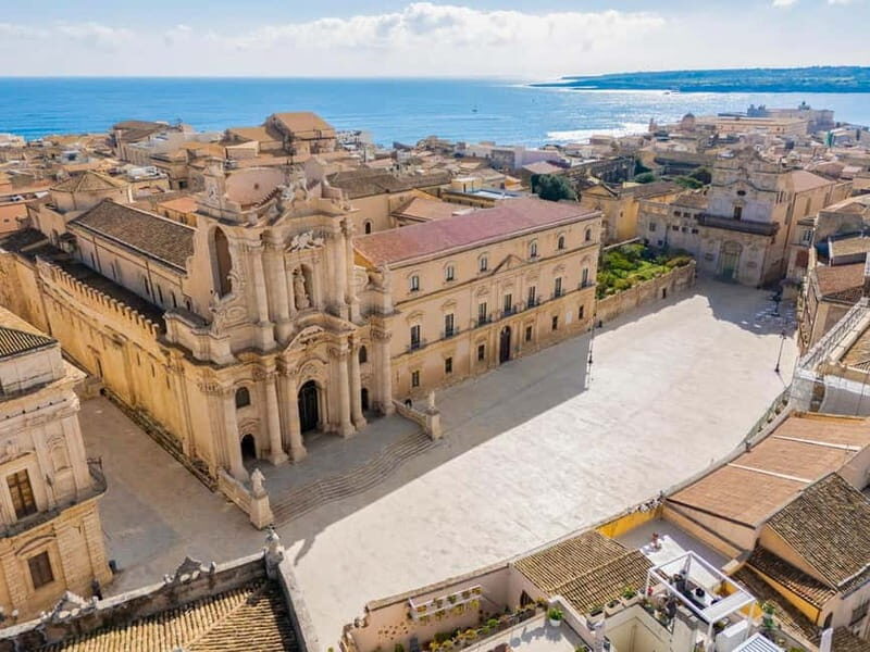 Syracuse: Cathedral entrance ticket with VR viewer and Secreta Palatii - Who Should Consider This Tour?