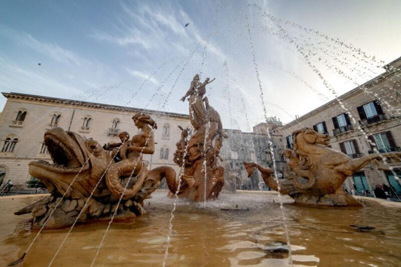 Syracuse: Highlights of Ortigia Guided Walking Tour - A Deep Dive Into the Tour Experience