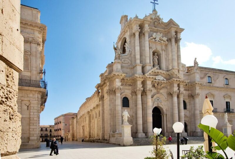 Syracuse: Ortigia Classic Walking Tour - A Deep Dive into the Syracuse: Ortigia Walking Tour