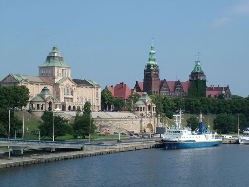 Szczecin Pomeranian Dukes Castle Exterior Private Tour - Exploring Szczecin’s Pomeranian Dukes Castle: What You Can Expect