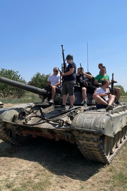 T-72 Tank Driving Heavy Metal Experience - Key Points