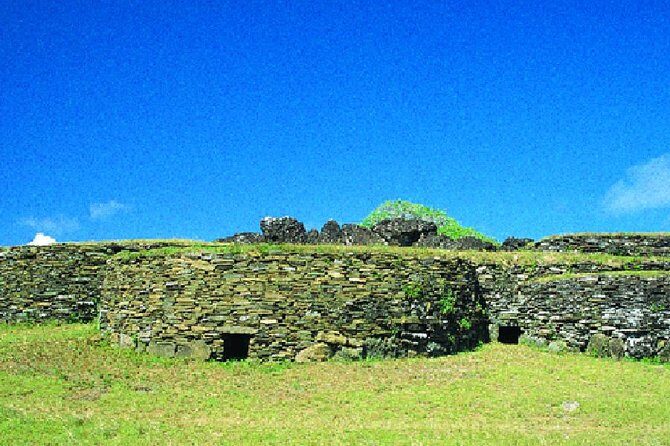 T2-THE MUST-HAVES OF RAPA NUI (non-cruise visitors) - An In-Depth Look at the Rapa Nui Must-Haves Tour