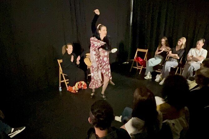 Tablao Sevilla Flamenco Only for 20 People - Key Points