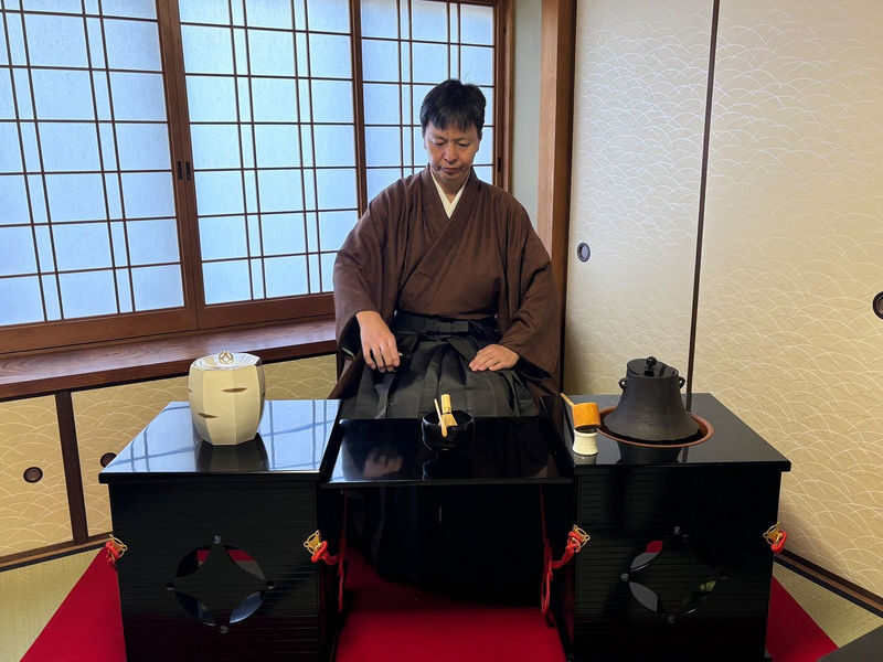 Table-Style Tea Ceremony Experience in Ninenzaka Kyoto - What to Know Before You Book