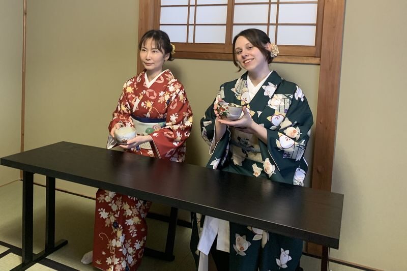 Table-Style Tea Ceremony Experience in Ninenzaka Kyoto - Who Will Enjoy This Tea Ceremony