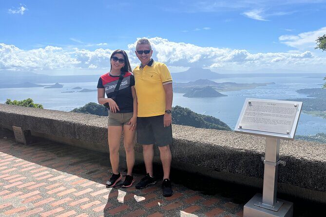 Tagaytay Day Tour sightseeing with Panoramic Taal volcano view - Key Points
