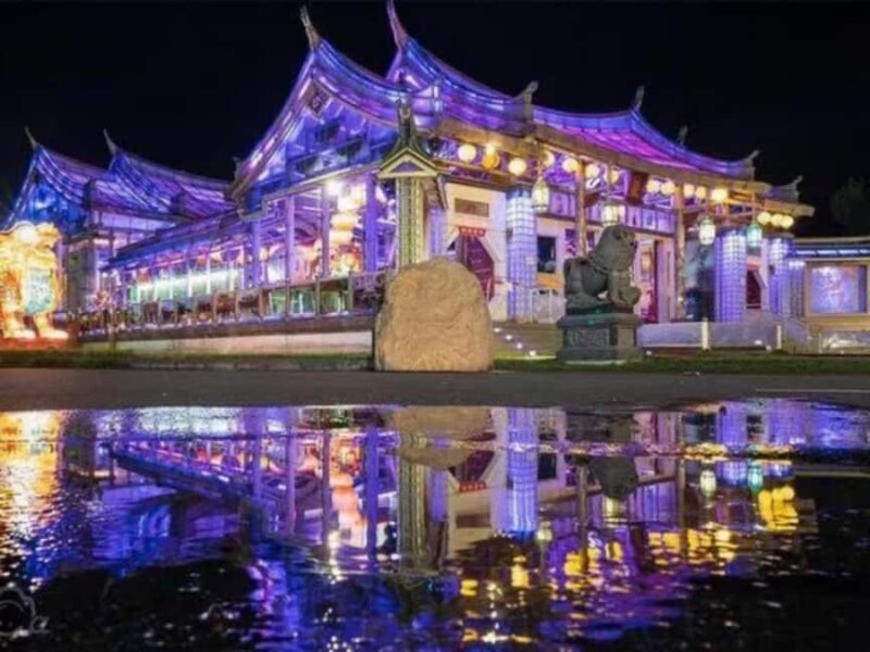 Taichung: Xitou Forest, Lukang, and Rainbow Village Tour - Vibrant Art at Rainbow Village