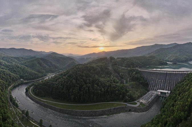 Tail of the Dragon Slingshot Adventure - FAQ