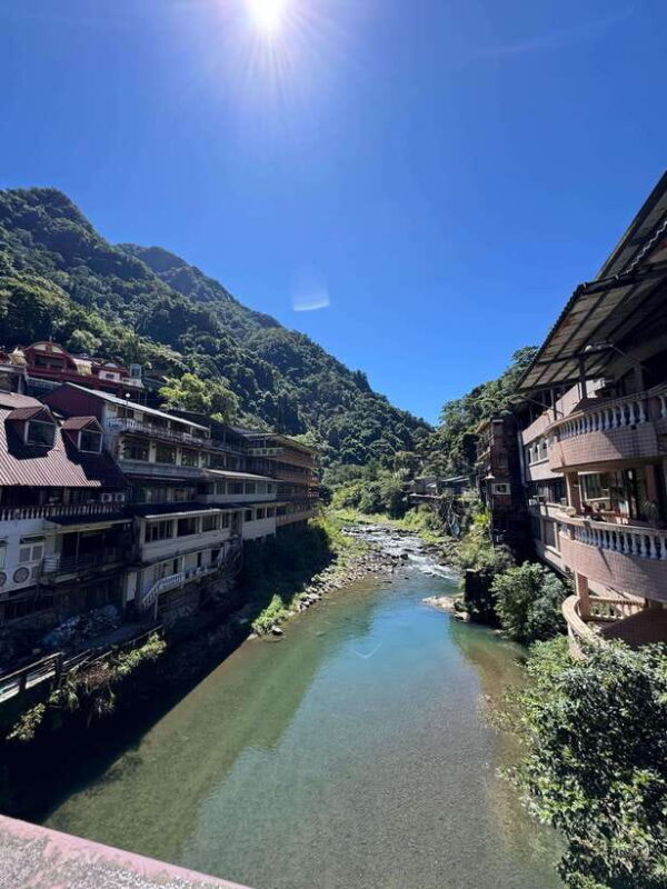 Taipei: 8 Hours Private Day Tour in Wulai with Benz Vito - An In-Depth Look at Your Wulai Adventure