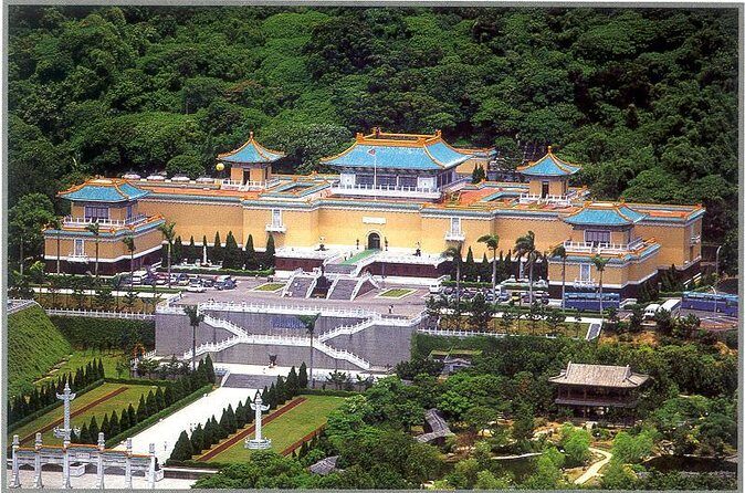 Taipei City Tour with National Palace Museum Ticket - Key Points