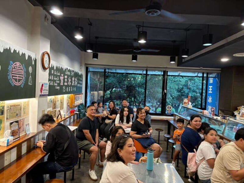 Taipei Foodie + History Walking Tour - Key Points