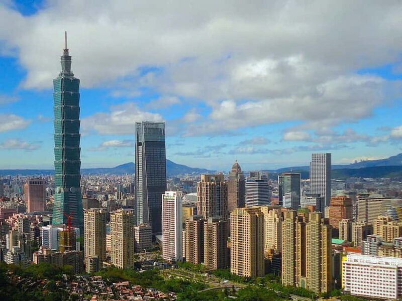 Taipei: Full or Half Day Sightseeing Tour with 101 Taipei - Exploring Taipei in a Day or Half