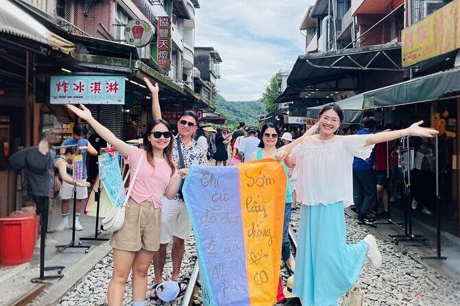 Taipei: Jiufen Pingxi Half Day Tour - The Sum Up