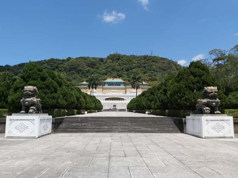 Taipei: Morning City Tour with National Palace Museum Entry - Frequently Asked Questions