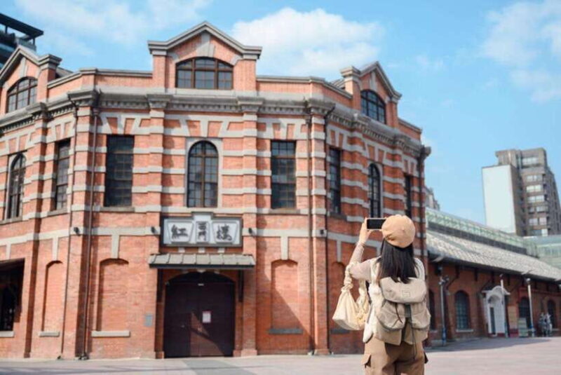 Taipei: Private Day Tour by Car - Transportation and Group Size