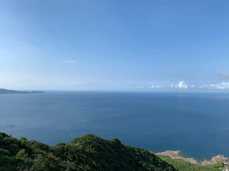 Taipei Private Spiritual Tour with Afternoon Tea & Cycling - Nourishing Vegetarian Lunch