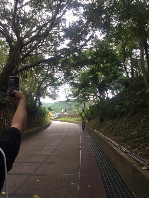 Taipei Private Spiritual Tour with Afternoon Tea & Cycling - Afternoon Tea at Fulong Hotel