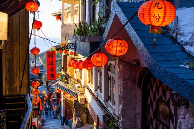 Taipei: Yangmingshan, Shifen, Jiufen & Yehliu Private Tour - What To Expect: A Breakdown of the Itinerary