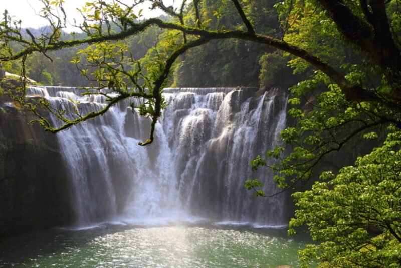 Taipei: Yangmingshan, Shifen, Jiufen & Yehliu Private Tour - Why This Tour Is a Great Choice