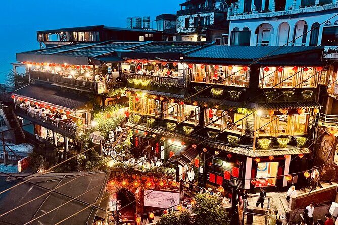 Taipei's Old Gold Rush Town: Jiufen Guided Night Tour - Key Points