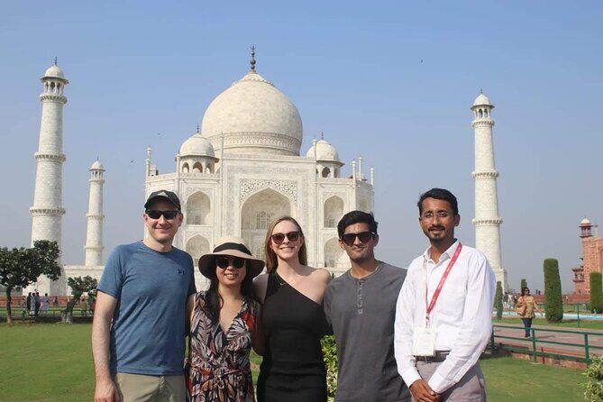 Taj Mahal, Agra fort and Baby Taj Day Tour From Delhi by Car - Key Points