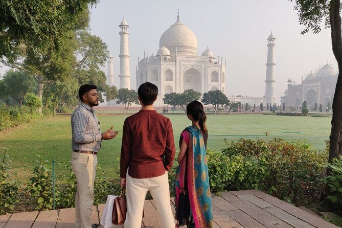 Taj Mahal, Agra Fort and Baby Taj Day Tour from Delhi by Car - FAQs