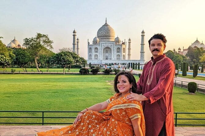 Taj Mahal, Agra Fort, Baby Taj Tour from Delhi by Superfast Train - FAQ