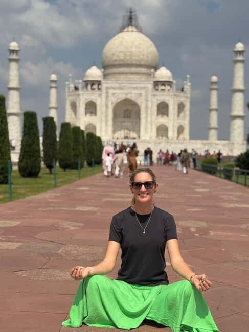 Taj Mahal, Agra Fort & Baby Taj Tour from Delhi with 5*Lunch - FAQ