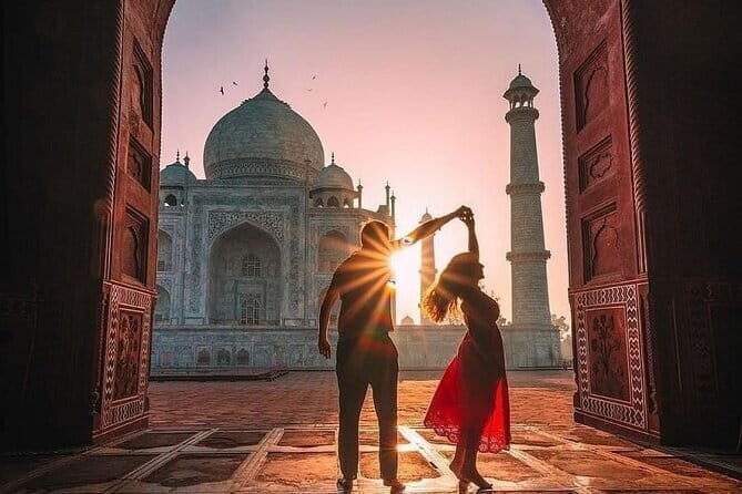 Taj Mahal Agra Fort Fatehpur Sikri Day Trip from Jaipur - Key Points