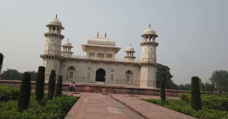 Taj Mahal Agra Tour from Goa - Key Points