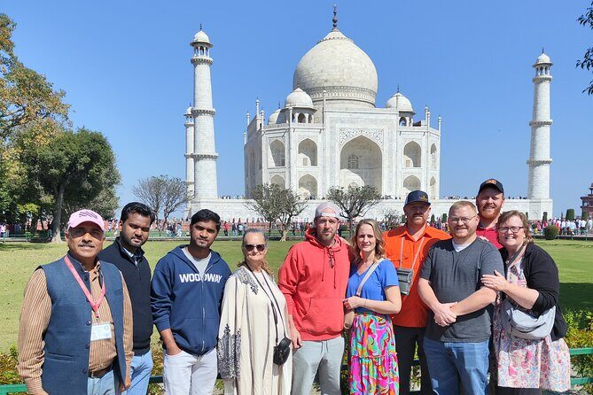 Taj Mahal Day Tour by Private AC Car from Delhi with Meal at 5* - Key Points