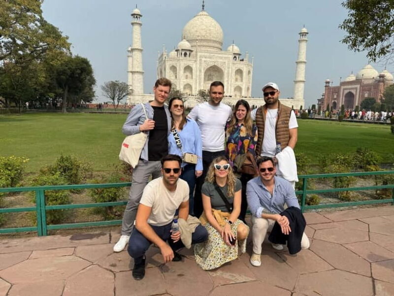 Taj Mahal Day Trip from Delhi by Gatimaan Express Train - Key Points