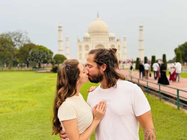 Taj Mahal Day Trip from Delhi by Gatimaan Express Train - Visiting the Taj Mahal