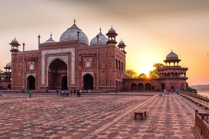 Taj Mahal Entrance Ticket With Optional Add-Ons - Key Points