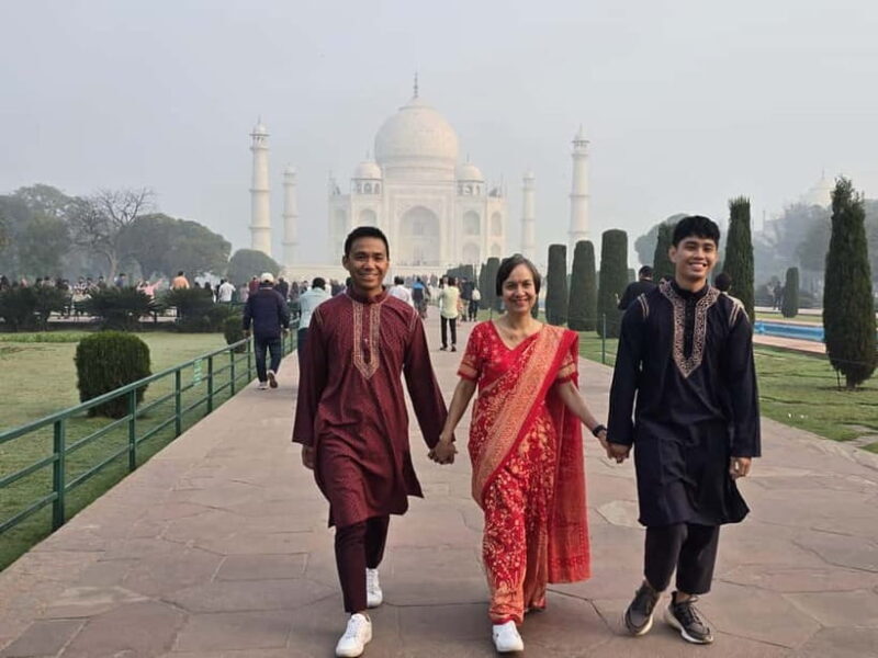 Taj Mahal: Guided Tour with Professional Photoshoot - Visiting the Taj Mahal: Guided Tour with Professional Photoshoot