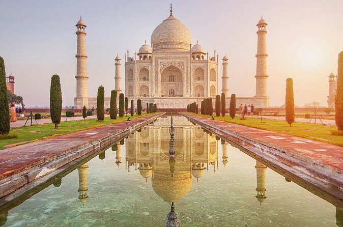 Taj Mahal Private Tour by Gatimaan Express Train - FAQ