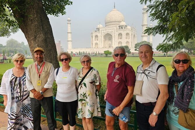 Taj Mahal same day luxurious Tour by Superfast Train from Delhi - A Deep Dive into the Experience