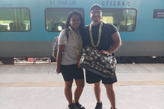 Taj Mahal Same Day Tour by India's Fastest Train - An In-Depth Look at the Taj Mahal Same Day Tour