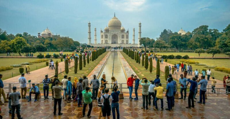 Taj Mahal: Shared Group Tour with Transfer from New Delhi - A Deep Dive into the Taj Mahal Day Trip