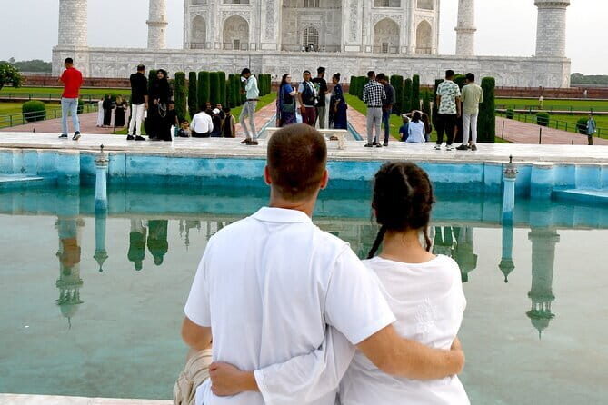 Taj Mahal Sunrise & Agra Day Tour from Delhi with 5* Meal - Key Points