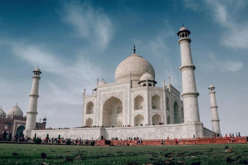 Taj Mahal Sunrise & Agra Fort Tour with Fatehpur Sikri - Key Points