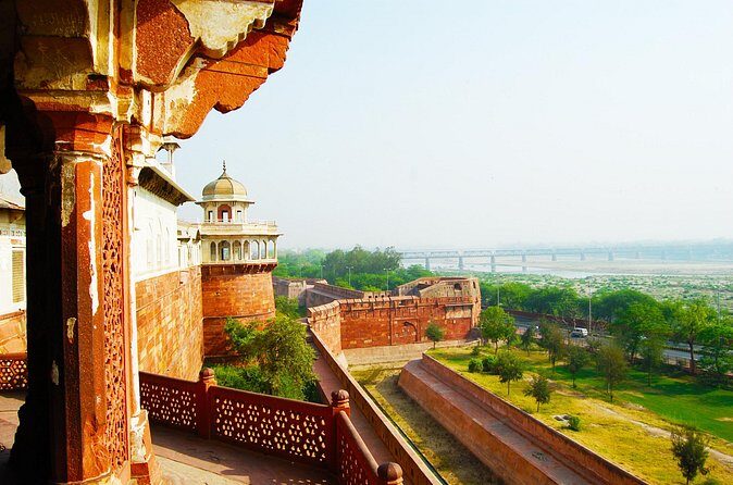 Taj Mahal sunrise and Agra Overnight Tour from Bangalore - FAQ