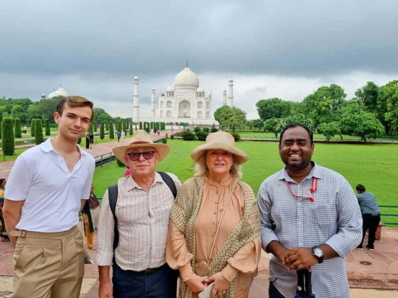 Taj Mahal Sunrise Tour - Taj Mahal Sunrise Tour: A Serenade of Light and History
