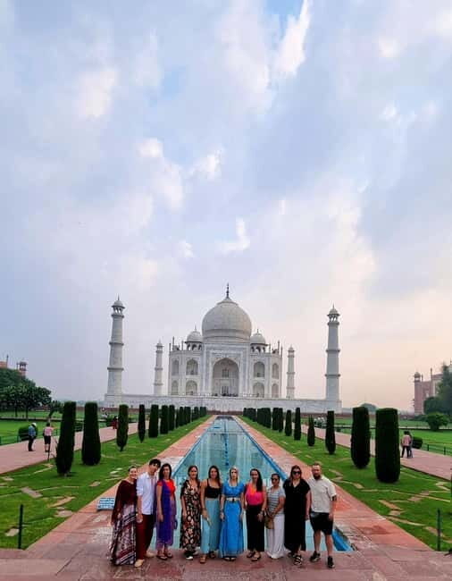 Taj Mahal Sunrise Tour - A Detailed Look at the Taj Mahal Sunrise Tour Experience