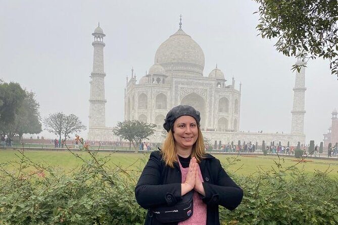 Taj Mahal Sunrise Tour By Car From New Delhi - Key Points